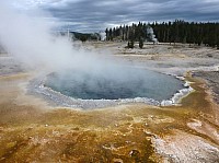 Yellowstone Old faithfull Crested Pool (4).JPG